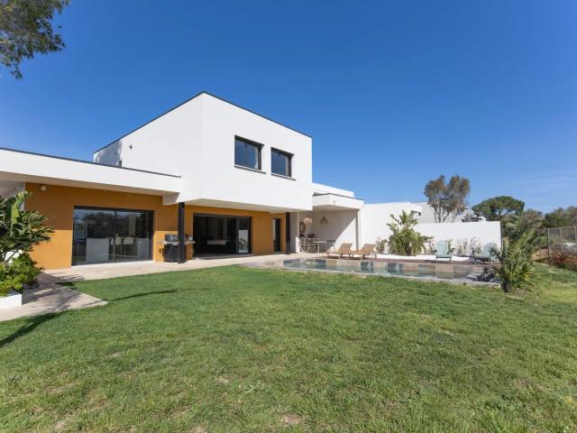 Villa dans résidence sécurisée MAS VERMEIL