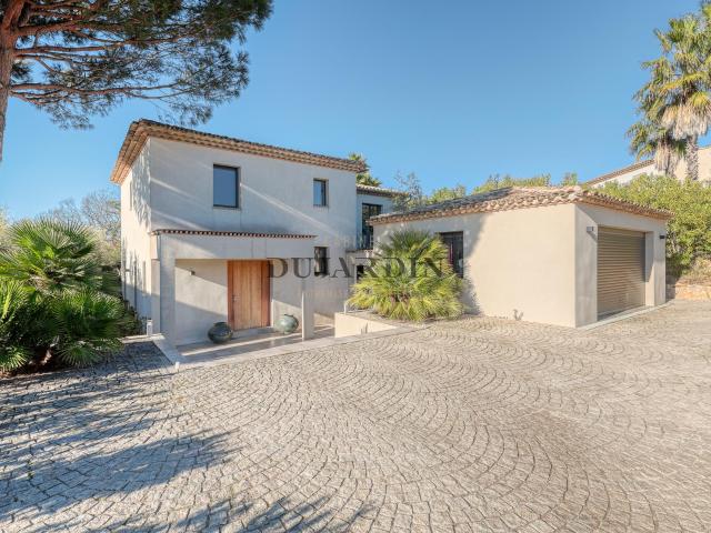 Villa dans un domaine privé à Grimaud 161m² Grimaud
