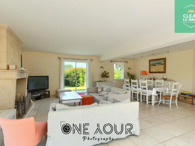 Villa d'architecte 300 m2 avec grand terrain