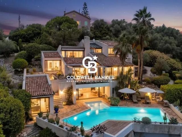 Villa d'Architecte à fort potentiel – Nice Gairaut