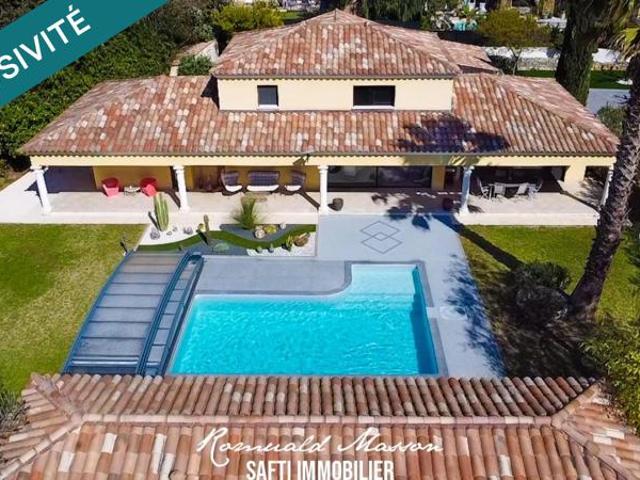 Villa d'architecte aux prestations haut de gamme