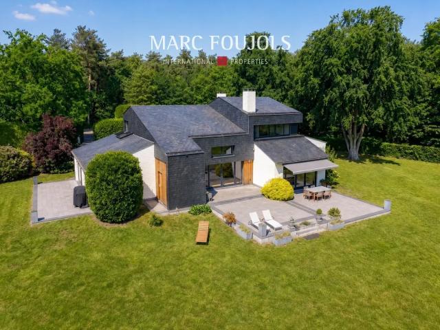Villa d'architecte avec dépendance sur grand parc 257m² Chantilly