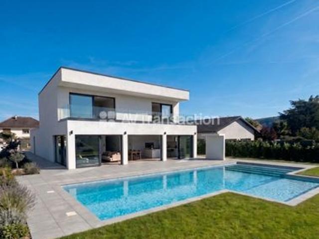 Villa d'architecte avec piscine