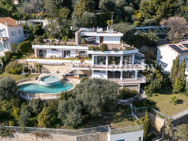 Villa d'architecte avec vue mer à vendre à Nice Domaine priv. 396m² Nice