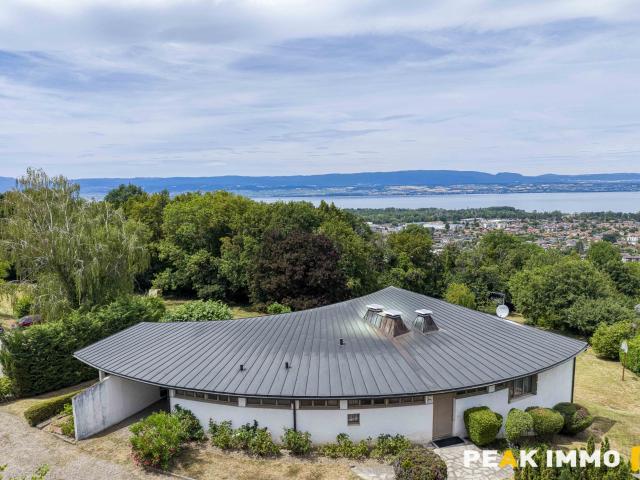 Villa d'architecte avec vue sur le lac Léman 8 pièces, 163 m²