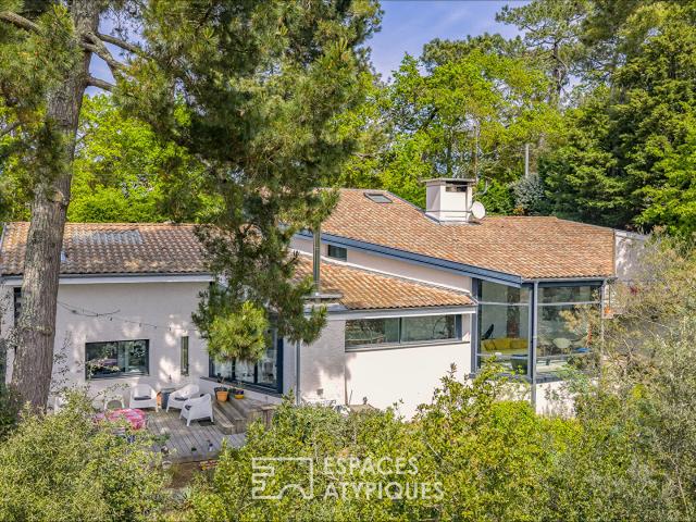 Villa d'architecte dans un écrin végétal à Pereire