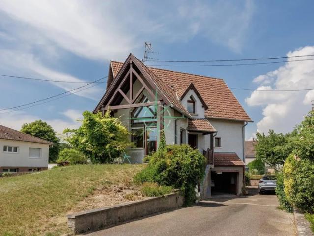 Villa d'architecte de caractère – 157,42 m² – Eschau