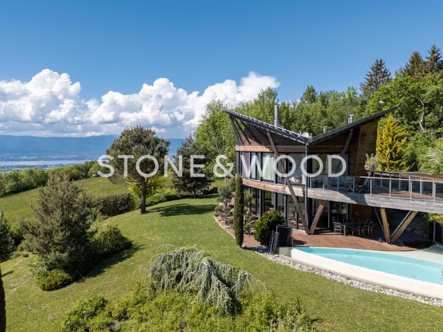 Villa d'architecte d'exception avec vue panoramique sur Genève
