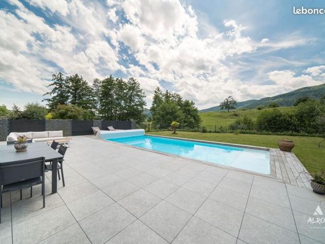 Villa d'architecte en triplex inversé
