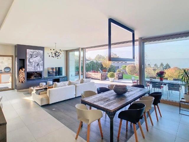 Villa with 5.5 rooms on sale in Évian les Bains 302 m² | dreamo. Ch