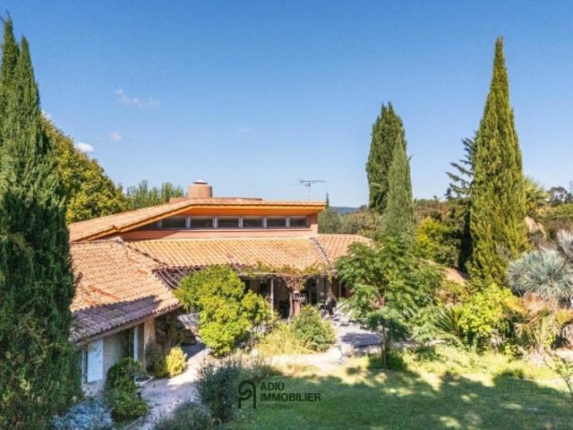 Villa d'architecte située à Uzès