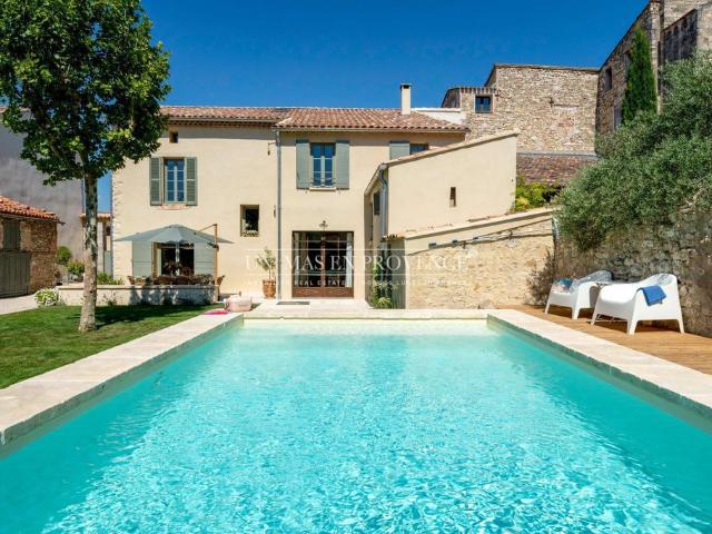 Villa de 4 chambres de luxe en location L'Isle sur la Sorgue, Provence Alpes Côte d'Azur