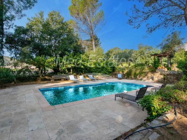 Villa de 4 chambres de luxe en vente La Garde Freinet, France