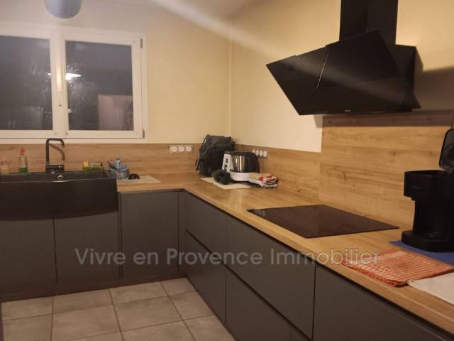 Villa de 4 chambres de luxe en vente Sorgues, Provence Alpes Côte d'Azur