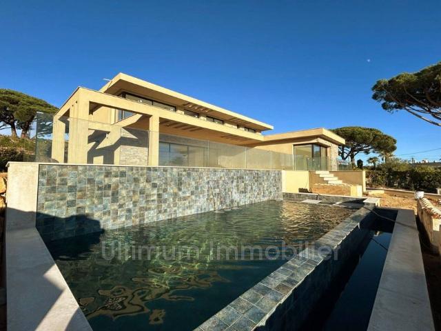 Villa de 4 chambres de luxe en vente Sainte Maxime, Provence Alpes Côte d'Azur