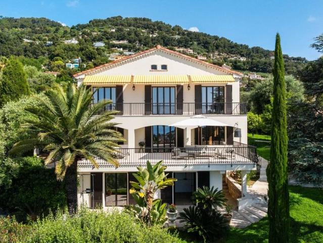 Villa de 4 chambres de luxe en vente Roquebrune Cap Martin, Provence Alpes Côte d'Azur