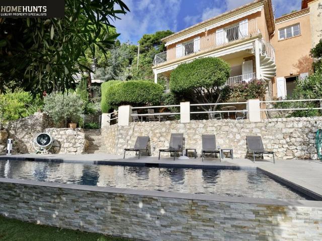 Villa de 4 chambres de luxe en vente Villefranche sur Mer, Provence Alpes Côte d'Azur