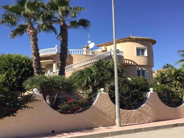 Villa de 4 dormitorio, Benferri Alicante DS73394232