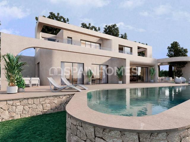 Villa de 4 Dormitorios con Piscina y Comodidades en Jávea