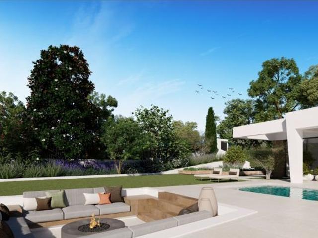 Villa de 4 dormitorios y 5 baños situada en Nueva Andalucía Club Golf Los Naranjos, Marbella