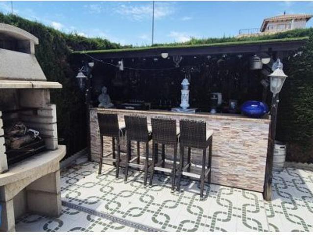 Villa de 4 habitaciones en venta en Villamartín
