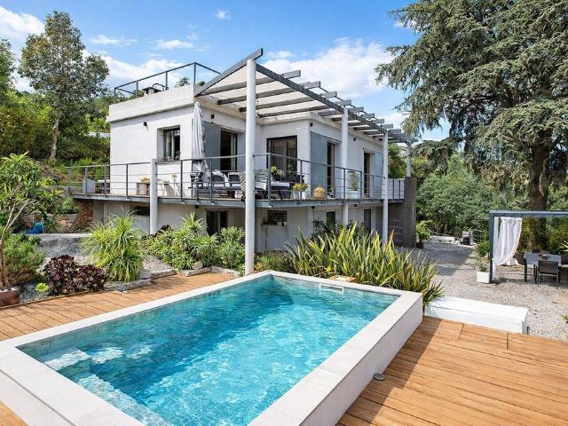 Villa de 4 pièces de luxe en vente Mandelieu, Provence Alpes Côte d'Azur