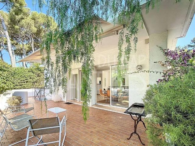 Villa de 4 pièces de luxe en vente Antibes, Provence Alpes Côte d'Azur