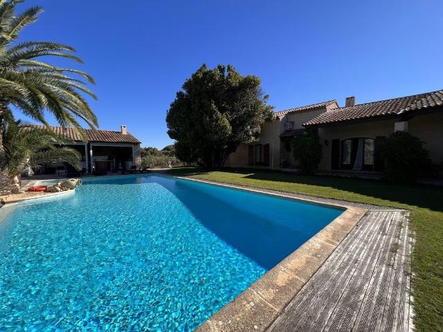 Villa de 4 pièces de luxe en vente Balaruc le Vieux, France