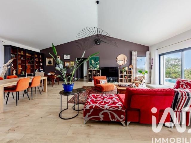 Villa de 4 pièces de luxe en vente Forcalquier, Provence Alpes Côte d'Azur