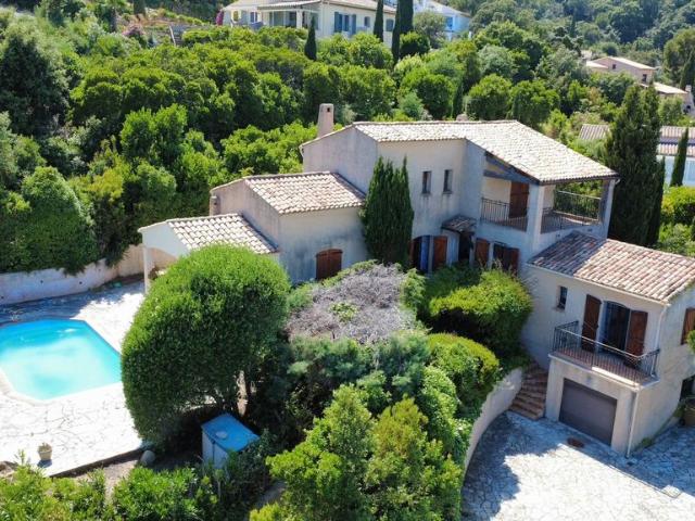 Villa de 4 pièces de luxe en vente Fréjus, France
