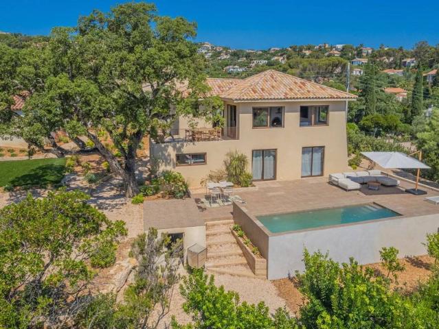 Villa de 4 pièces de luxe en vente Saint Aygulf, Provence Alpes Côte d'Azur