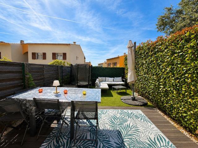 Villa de 4 pièces de luxe en vente Villeneuve Loubet, Provence Alpes Côte d'Azur