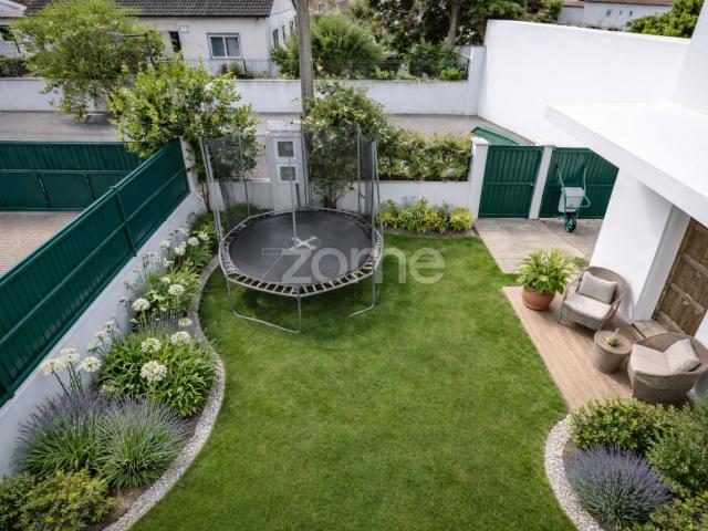 Villa de 4 quartos em São João das Lampas