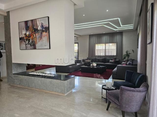 Villa de 500m² à louer meublée Abwab Marrakech