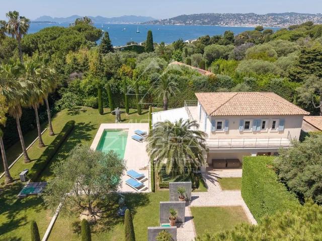 Villa de 5 chambres de luxe en vente Antibes, France