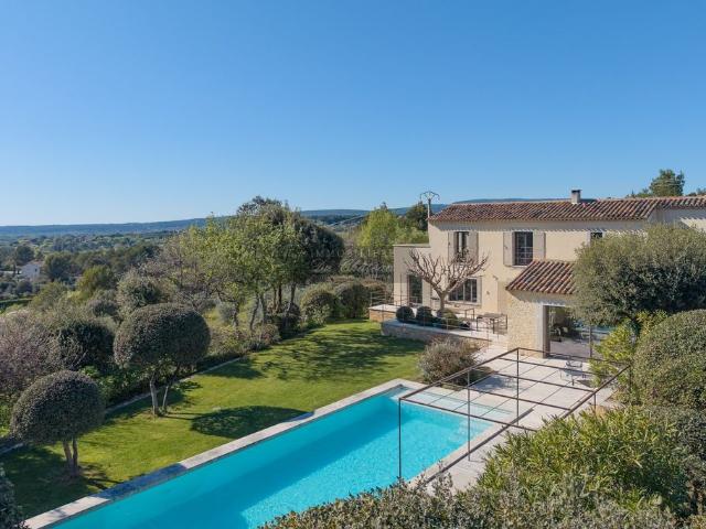 Villa de 5 chambres de luxe en vente Gordes, Provence Alpes Côte d'Azur
