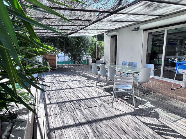 Villa de 5 chambres de luxe en vente La Cadière d'Azur, France