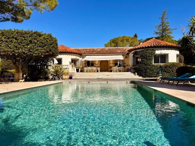 Villa de 5 chambres de luxe en vente Mougins, France
