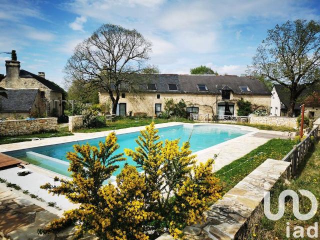 Villa de 5 chambres de luxe en vente Salignac Eyvigues, France