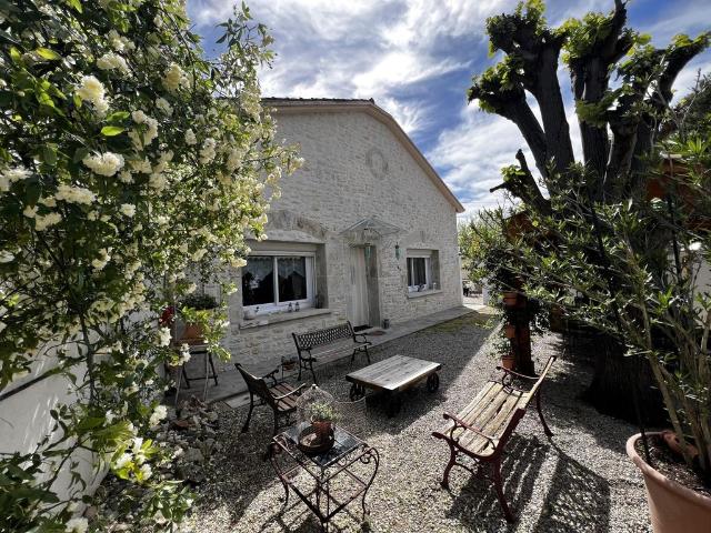 Villa de 5 pièces de luxe en vente Aspiran, France