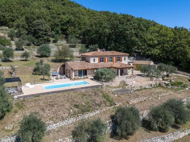 Villa de 5 pièces de luxe en vente Châteauneuf Grasse, Provence Alpes Côte d'Azur