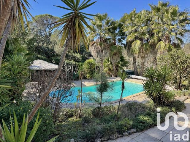 Villa de 5 pièces de luxe en vente Fréjus, Provence Alpes Côte d'Azur