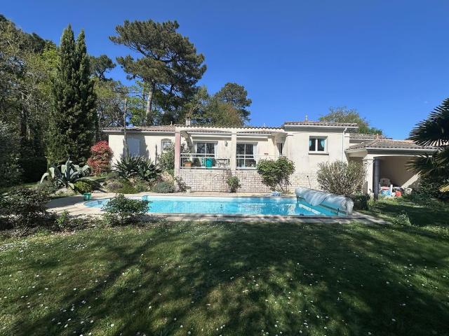 Villa de 5 pièces de luxe en vente Les Mathes, Nouvelle Aquitaine