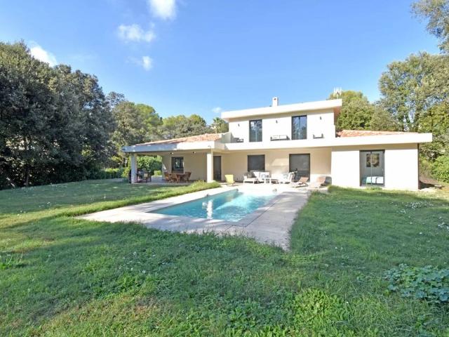 Villa de 5 pièces de luxe en vente Roquefort les Pins, Provence Alpes Côte d'Azur