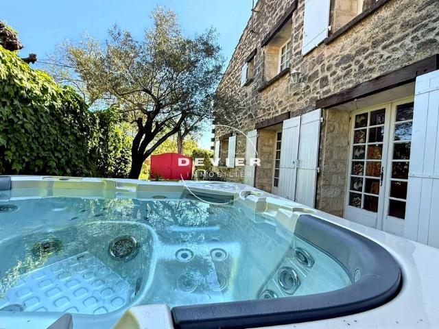 Villa de 5 pièces de luxe en vente Saint Geniès des Mourgues, France