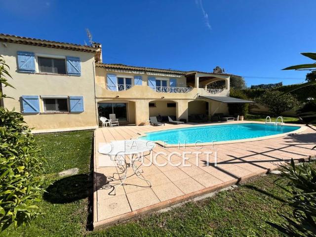Villa de 5 pièces de luxe en vente Vence, Provence Alpes Côte d'Azur