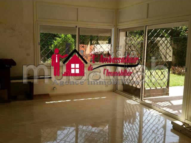 Villa de 625 m2 à l'oasis