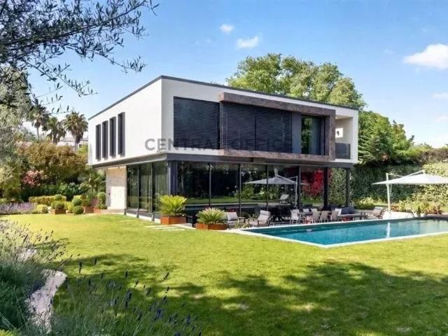 Villa de 6 chambres de luxe en vente Antibes, Provence Alpes Côte d'Azur