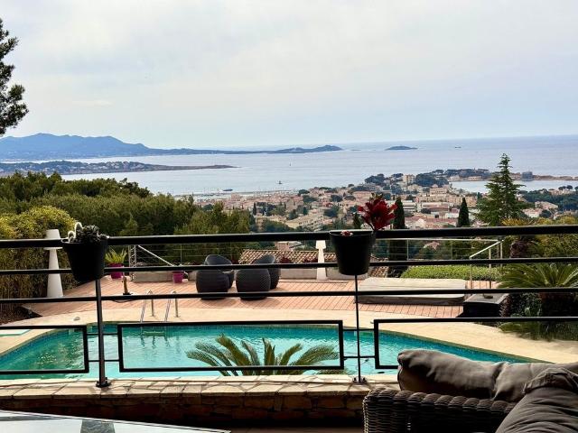 Villa de 6 chambres de luxe en vente Bandol, France