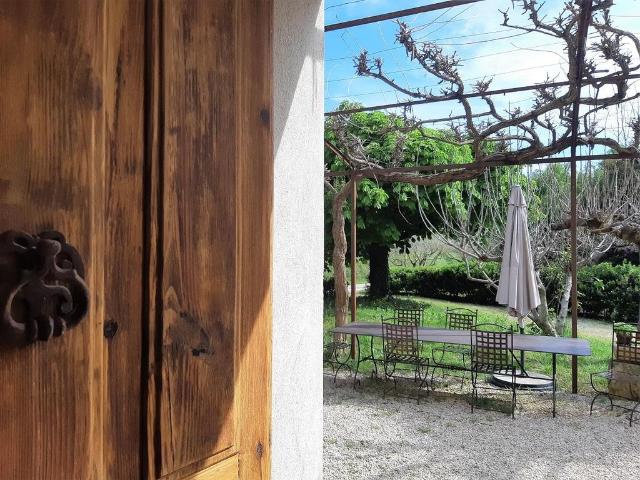 Villa de 6 chambres de luxe en vente Lourmarin, France